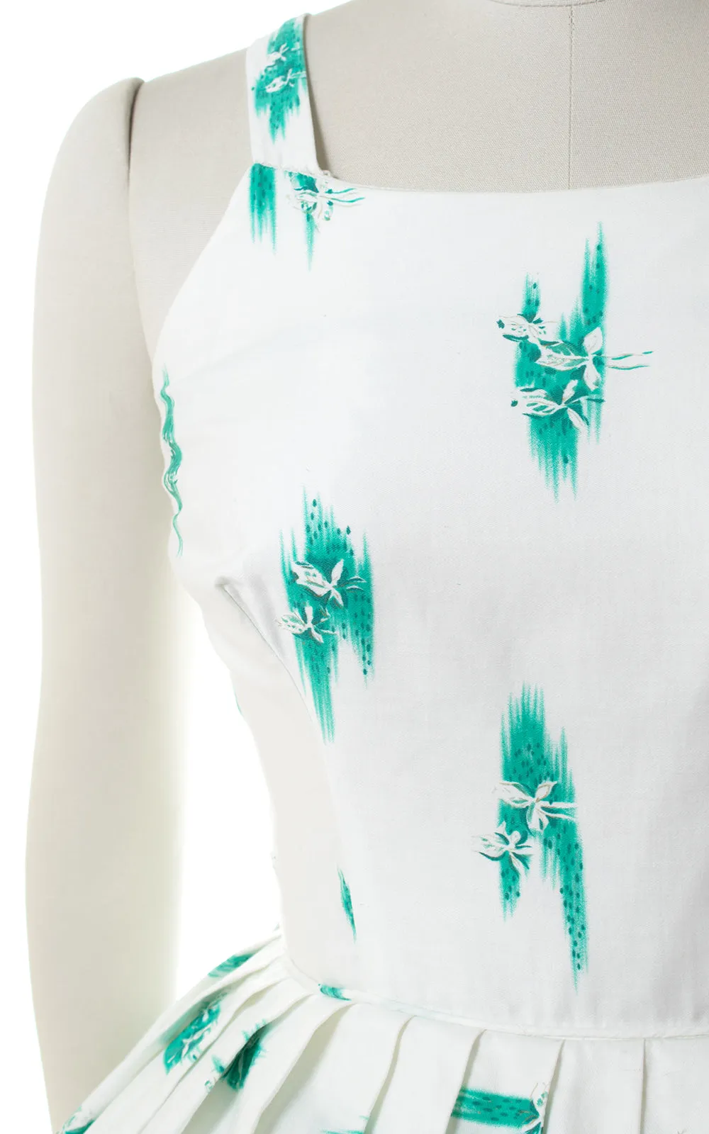 1950s Hawaiian Iris Border Print Sundress | medium