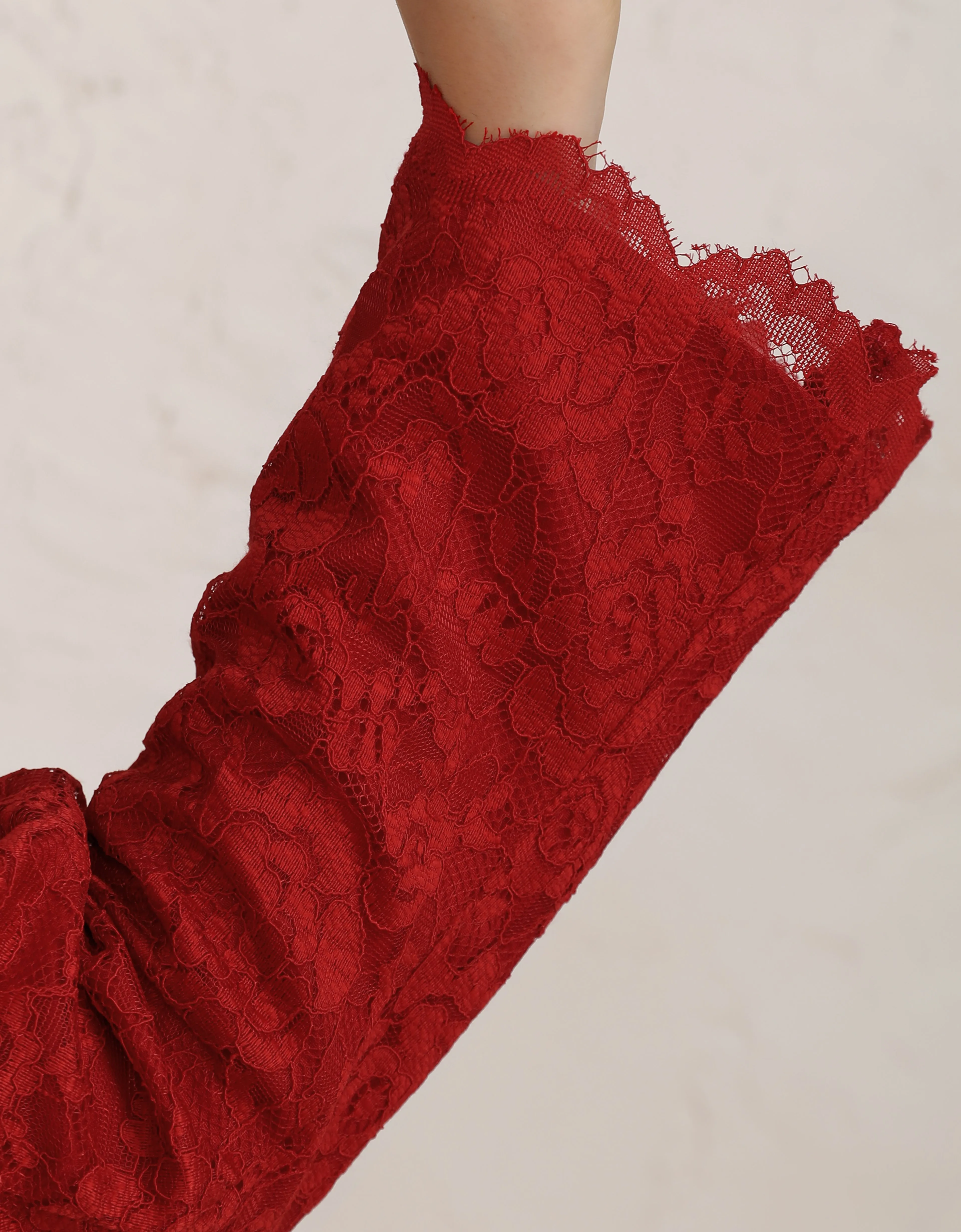 BAJU KEBAYA SHEREEN (CRIMSON RED)