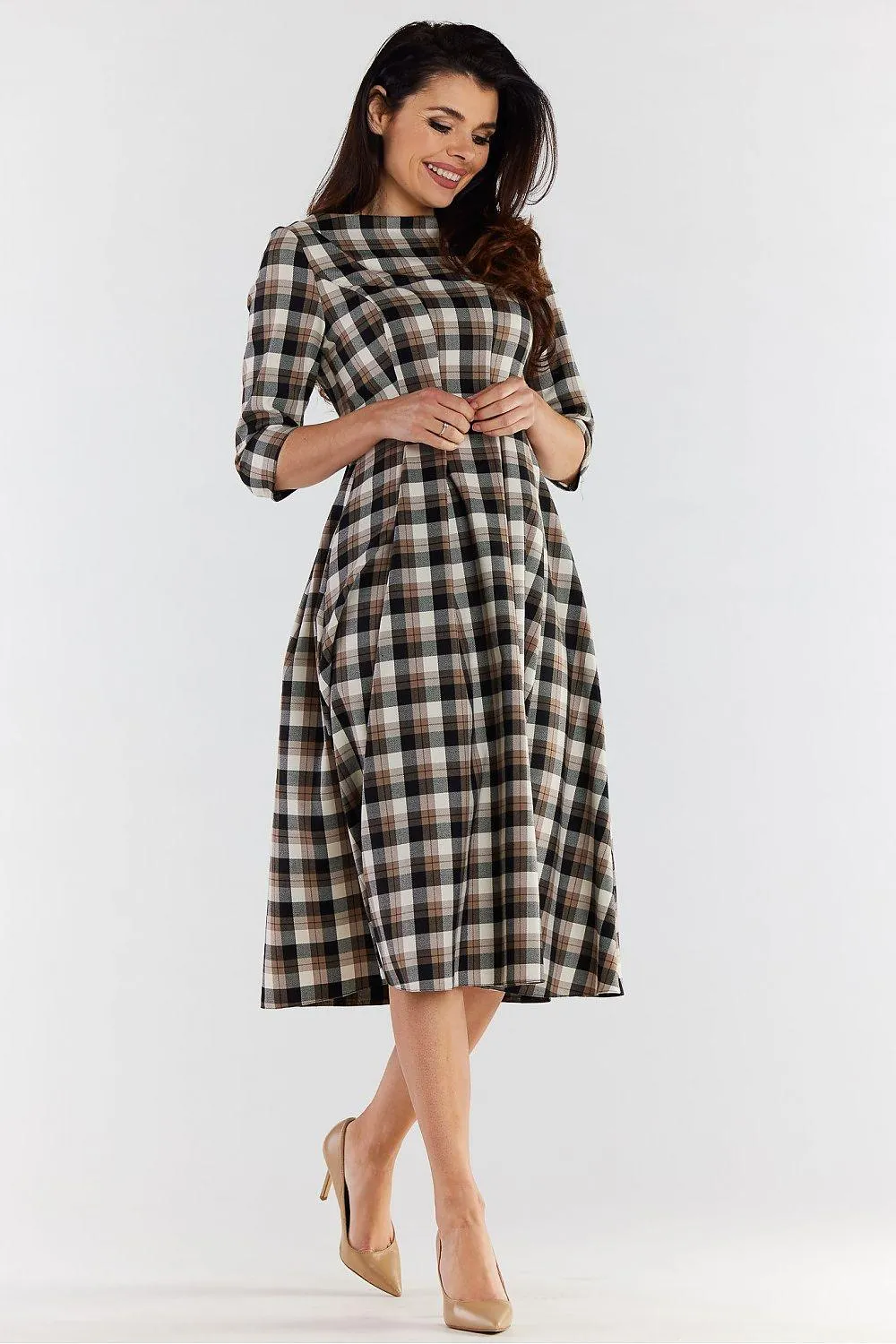 Chic Checkered Midi Daydress