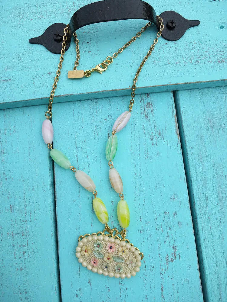 Pretty Pastel Flower Necklace