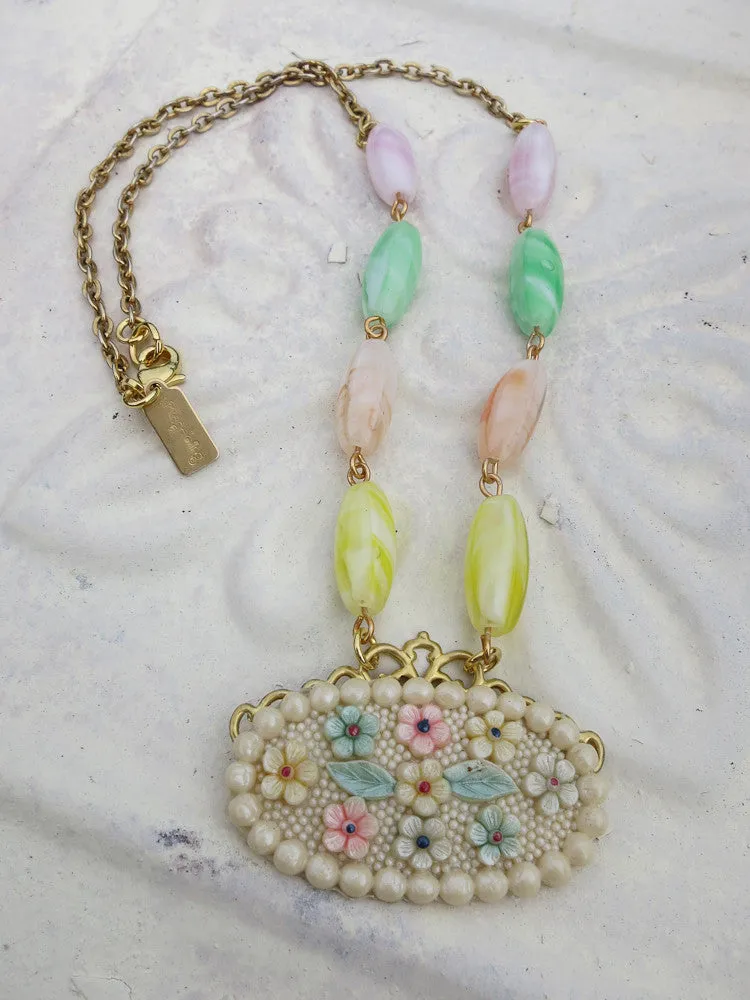 Pretty Pastel Flower Necklace