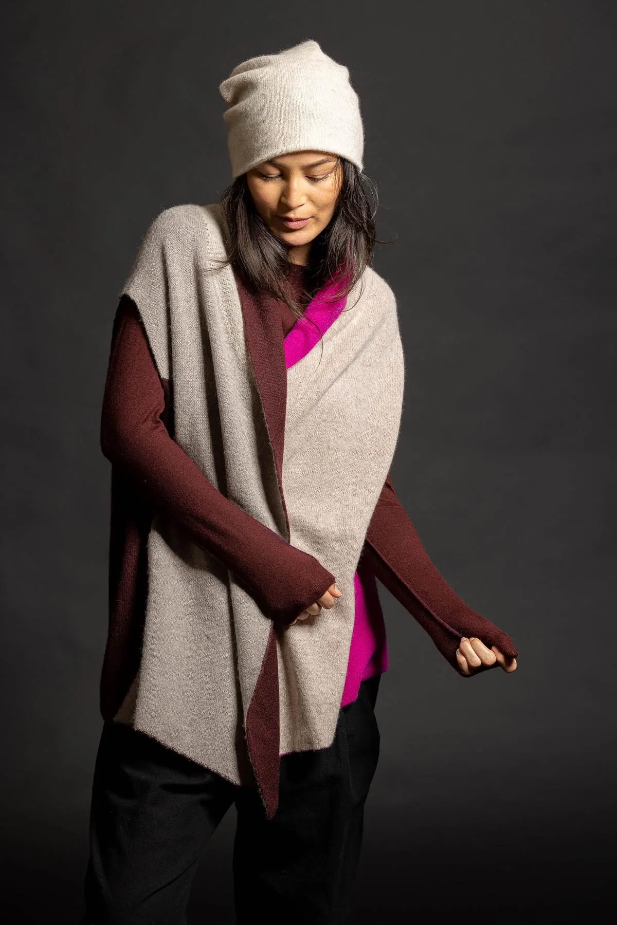 Reversible Color Block Vest - Magenta/Oatmeal